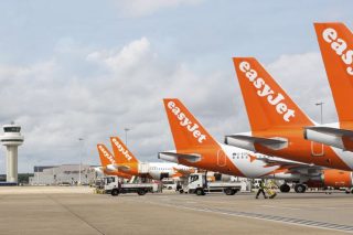 EASY JET.jpg
